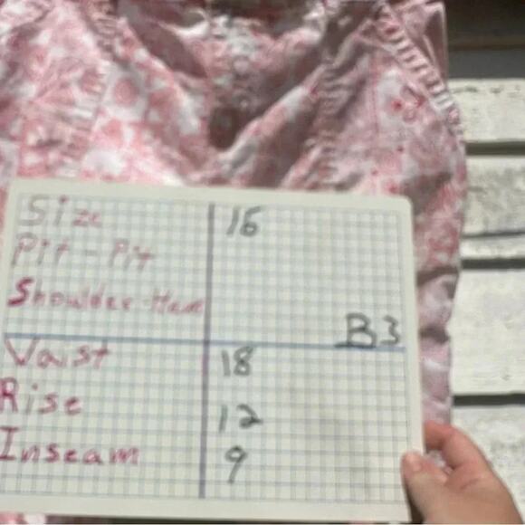 Style & Co Paisley, red and white Bermuda shorts with pockets, summer casual - Picture 8 of 8